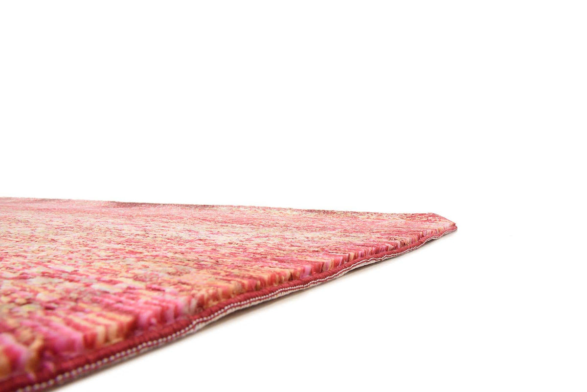 Quadratisch Teppich Aqua in Rot von Hadorn™ - Lifestyle Image