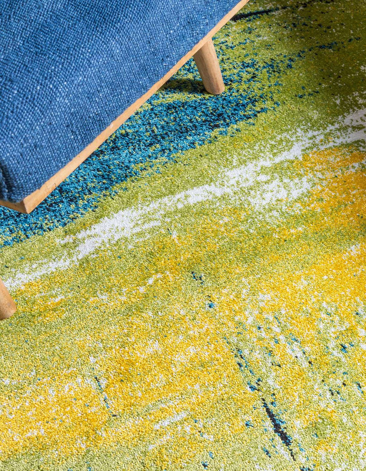 Rechteck Teppich Florence in Hellgrün von Hadorn™ - Lifestyle Image
