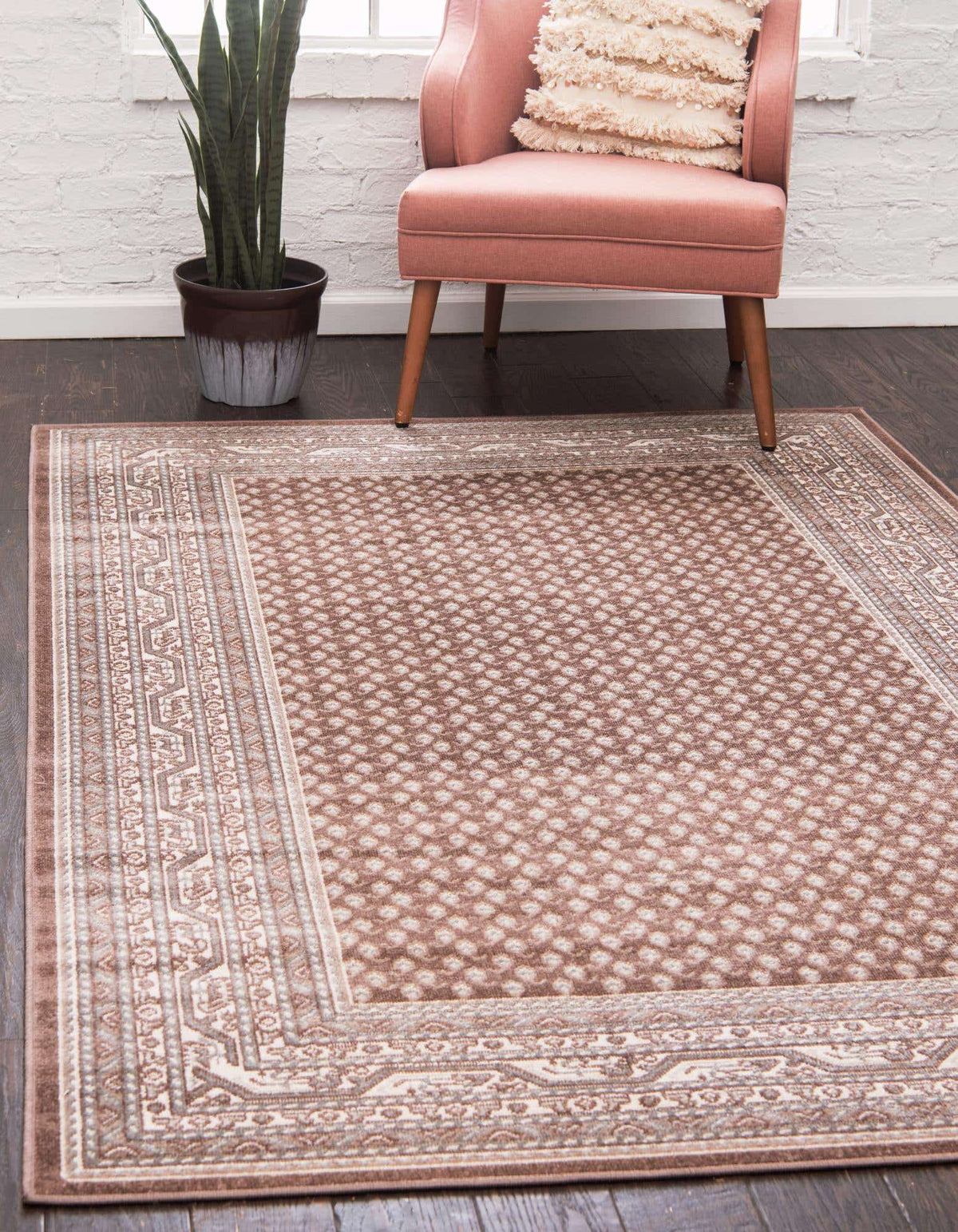 Rechteck Teppich Tribeca in Braun von Hadorn™ - Lifestyle Image