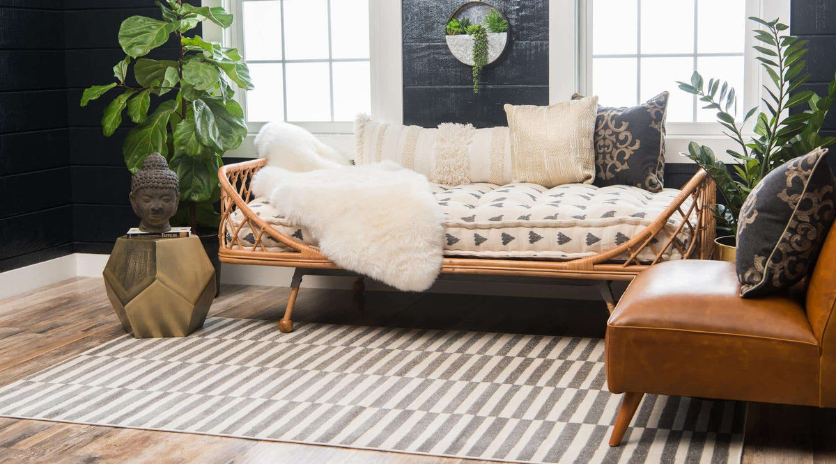 Rechteck Teppich Tribeca in Dunkelgrau von Hadorn™ - Lifestyle Image