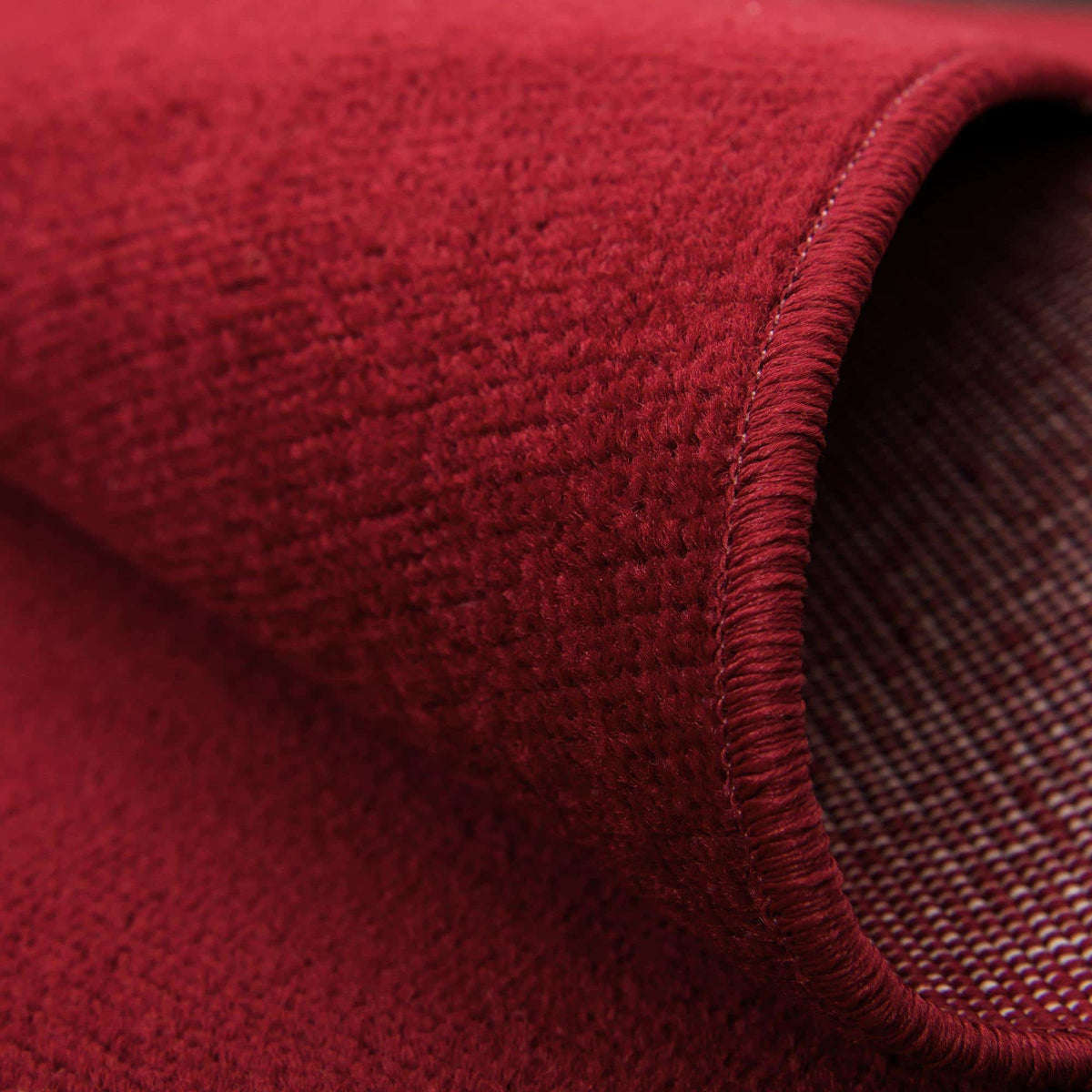 Rund Teppich Tribeca in Rot von Hadorn™ - Lifestyle Image