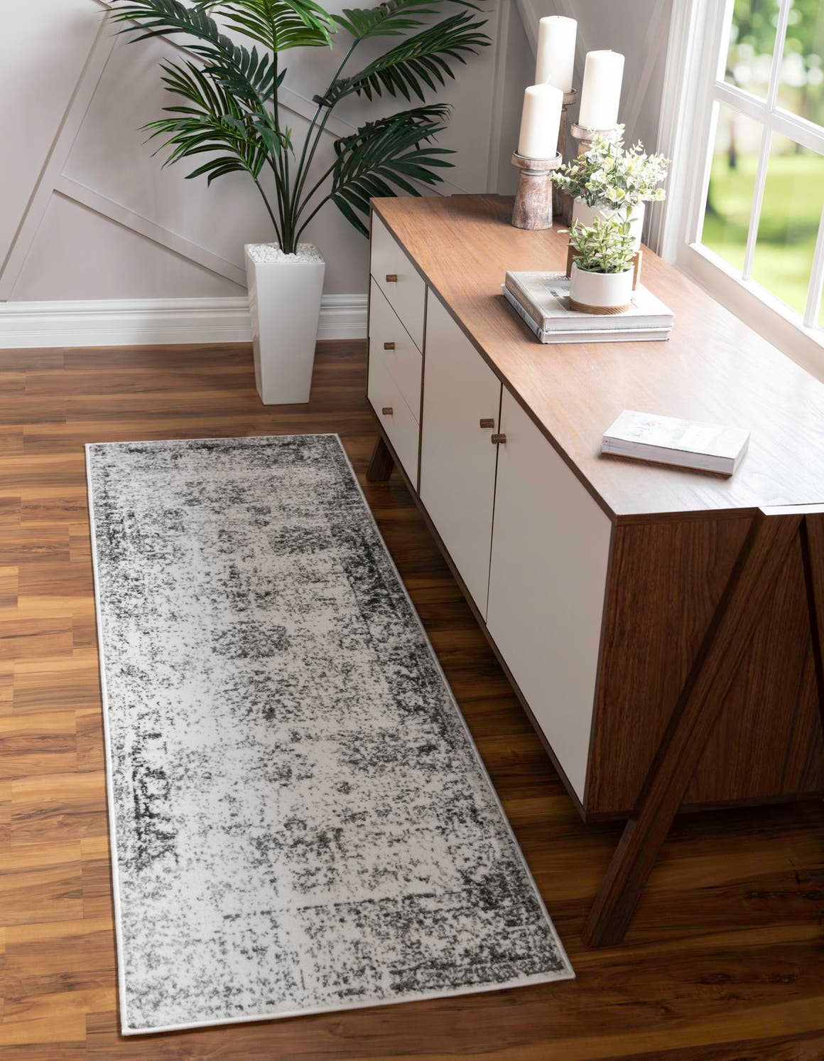 Läufer Teppich Monaco in Grau von Hadorn™ - Lifestyle Image