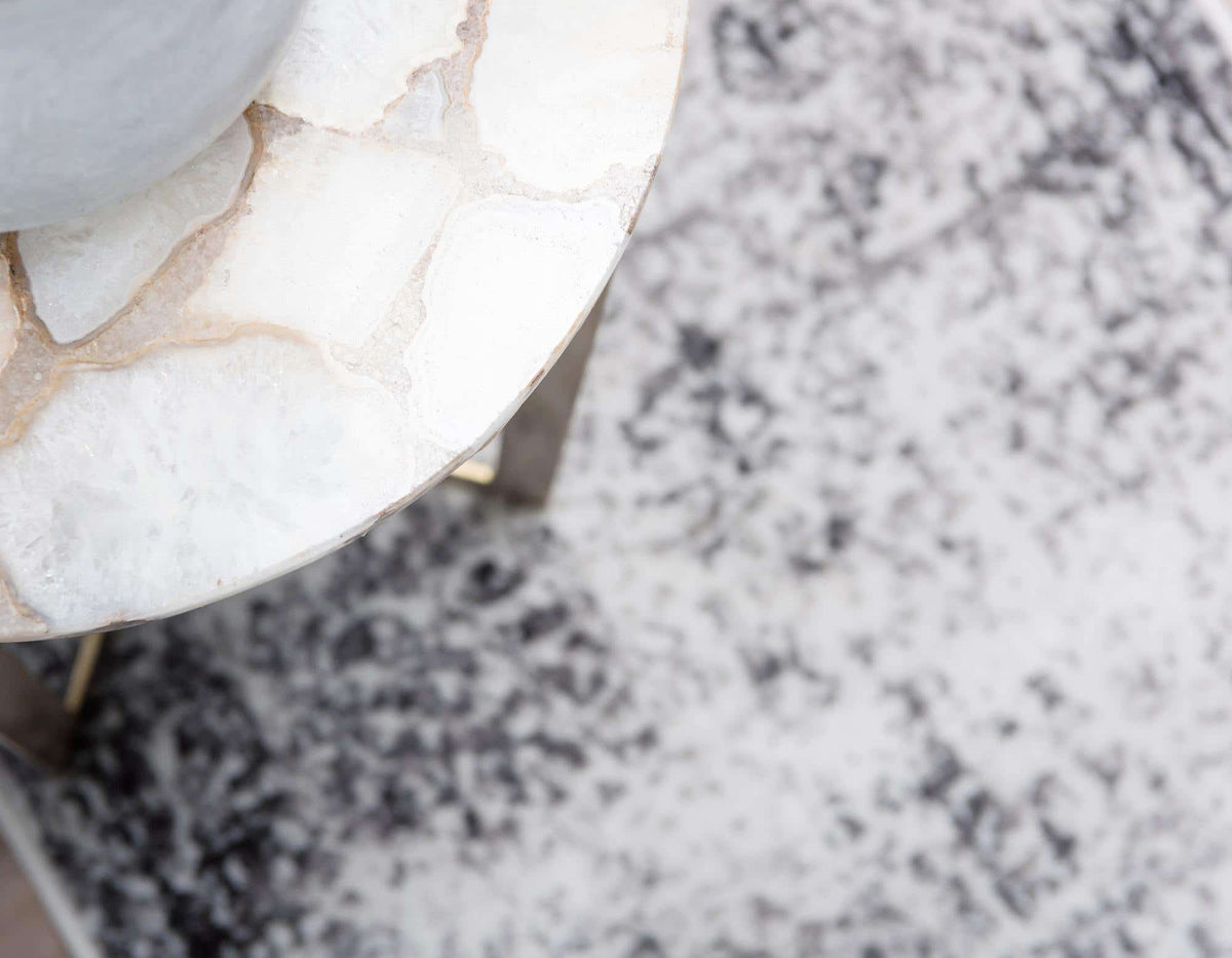 Läufer Teppich Monaco in Grau von Hadorn™ - Lifestyle Image