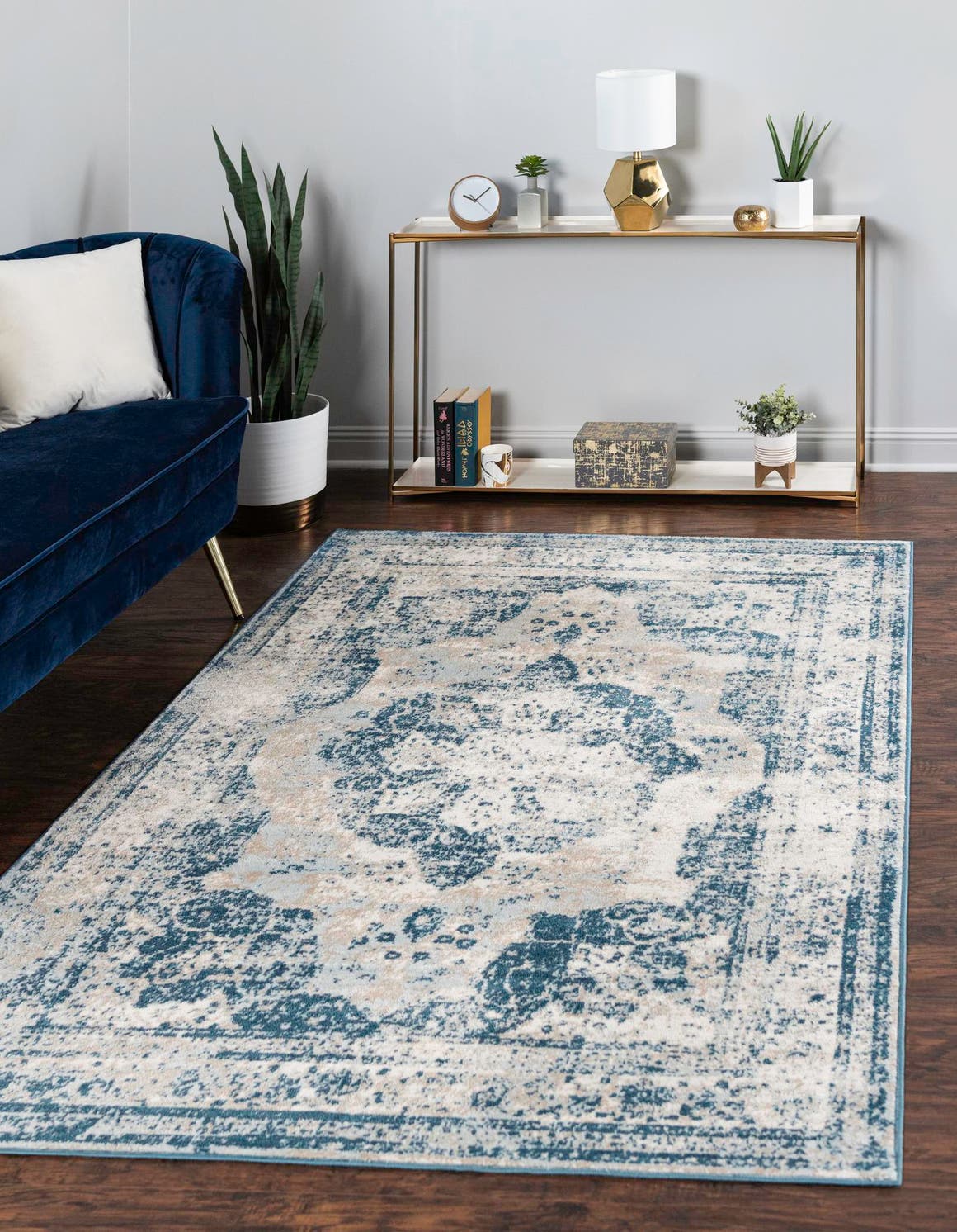 Rechteck Teppich Monaco in Blau von Hadorn™ - Lifestyle Image