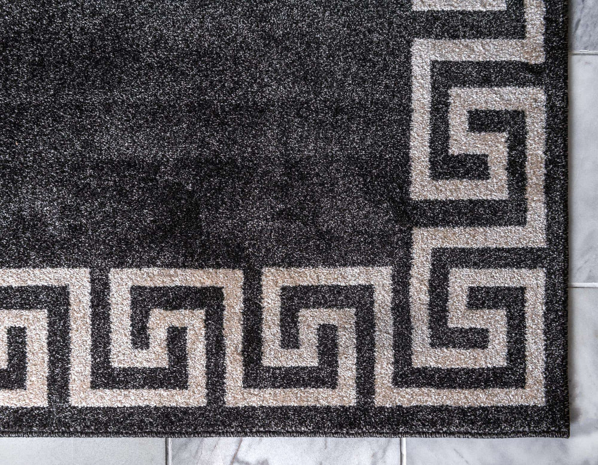 Läufer Teppich Greek Key in Dunkelgrau von Hadorn™ - Lifestyle Image