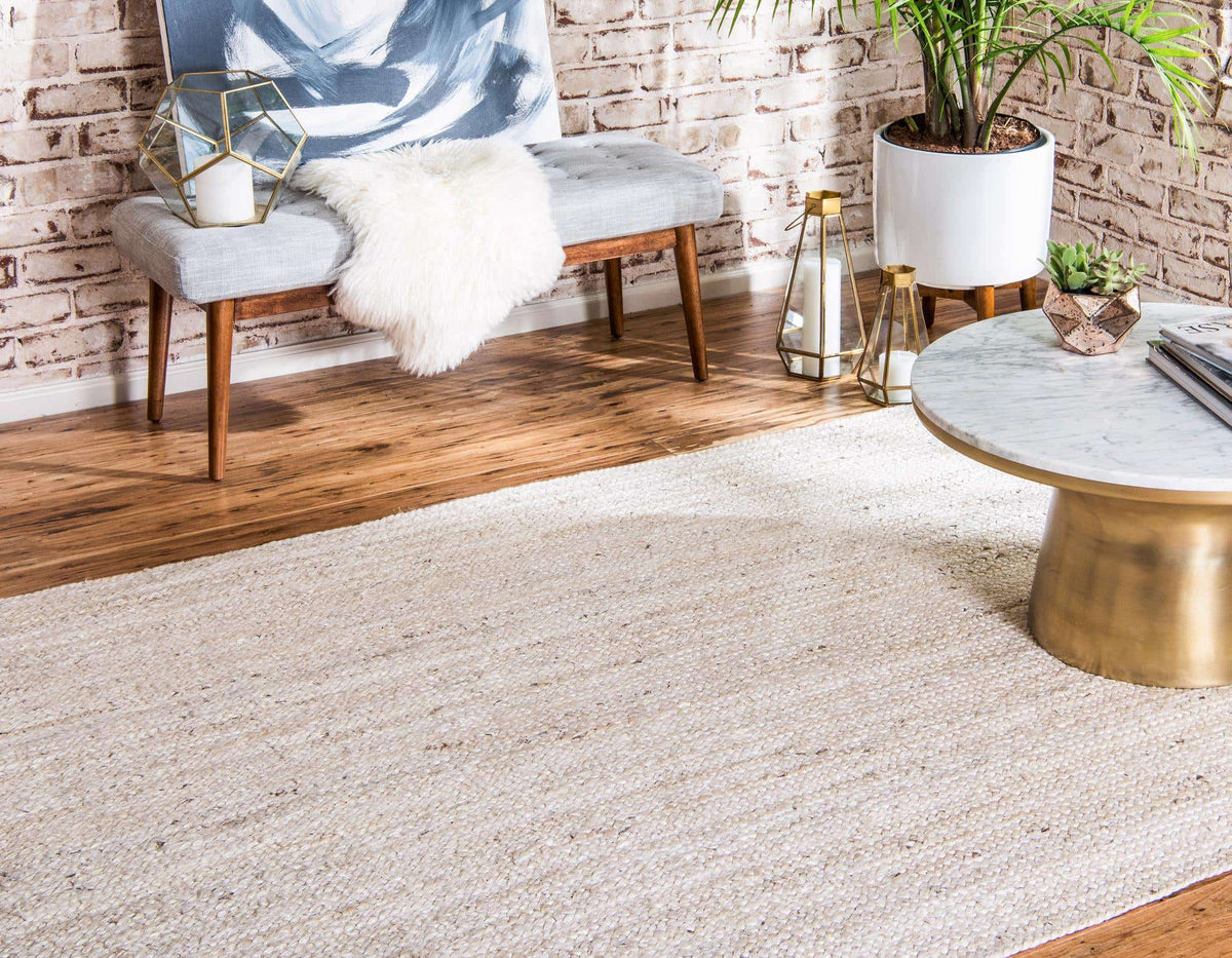 Rechteck Teppich Braided Jute in Weiss von Hadorn™ - Lifestyle Image