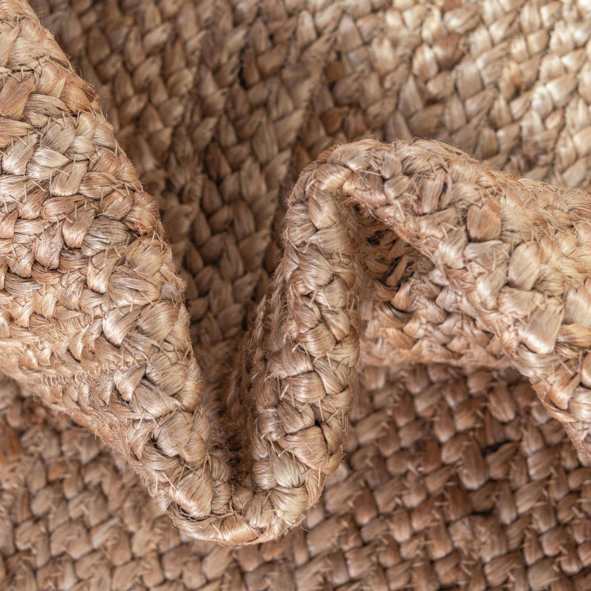 99x152 Braided Jute
