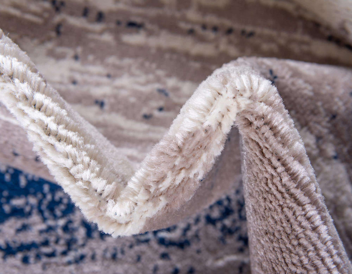 Rechteck Teppich Open Hearts in Beige von Hadorn™ - Lifestyle Image