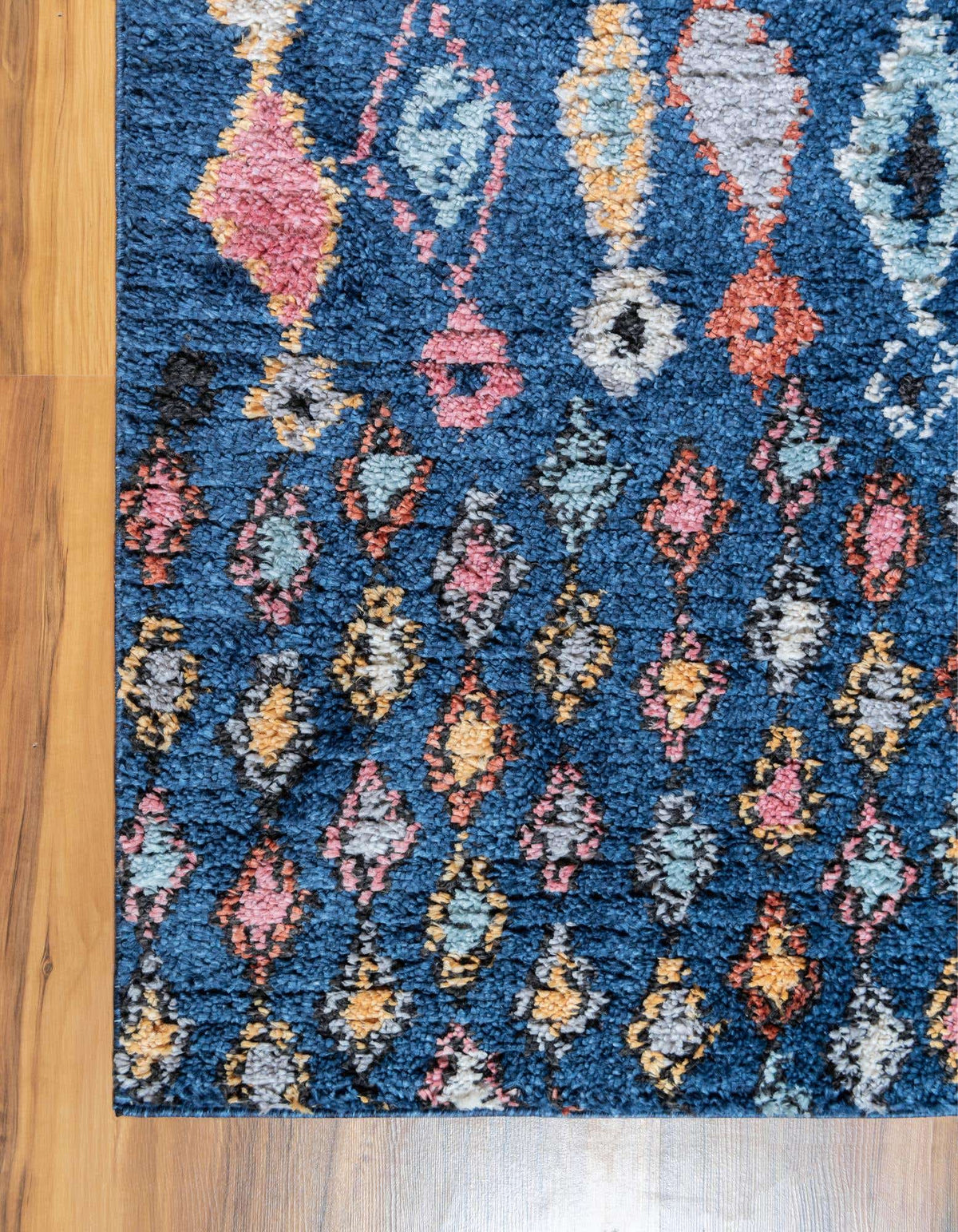 Rechteck Teppich Morocco in Marineblau von Hadorn™ - Lifestyle Image