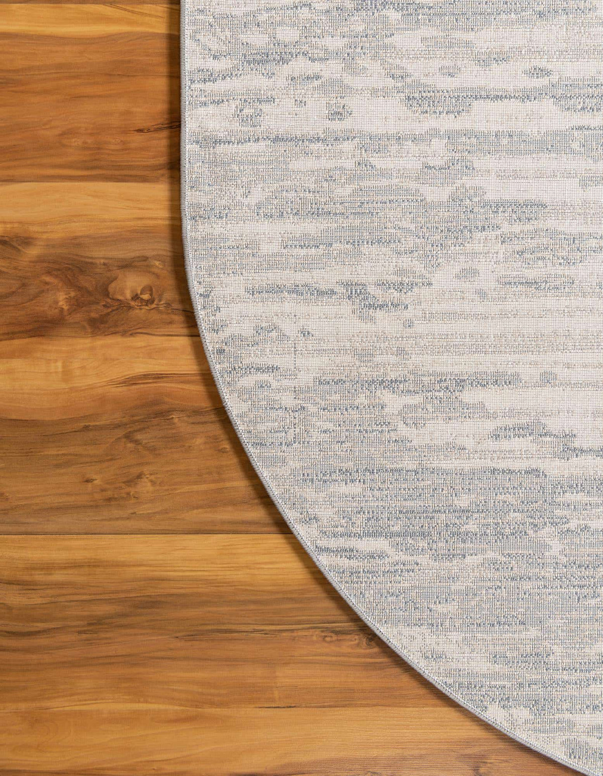 Oval Teppich Oasis in Grau von Hadorn™ - Lifestyle Image