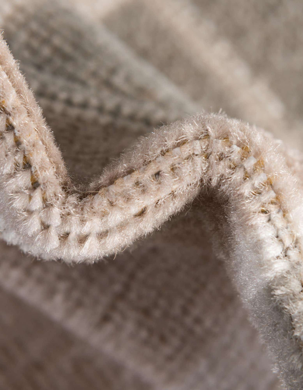 Quadratisch Teppich Lotus in Mehrfarbig von Hadorn™ - Lifestyle Image