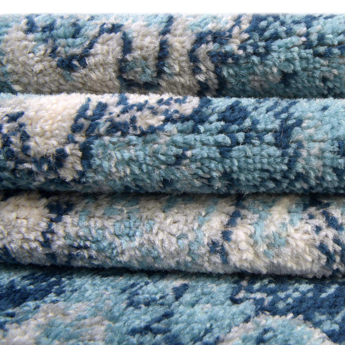Rund Teppich Parker in Marineblau von Hadorn™ - Lifestyle Image