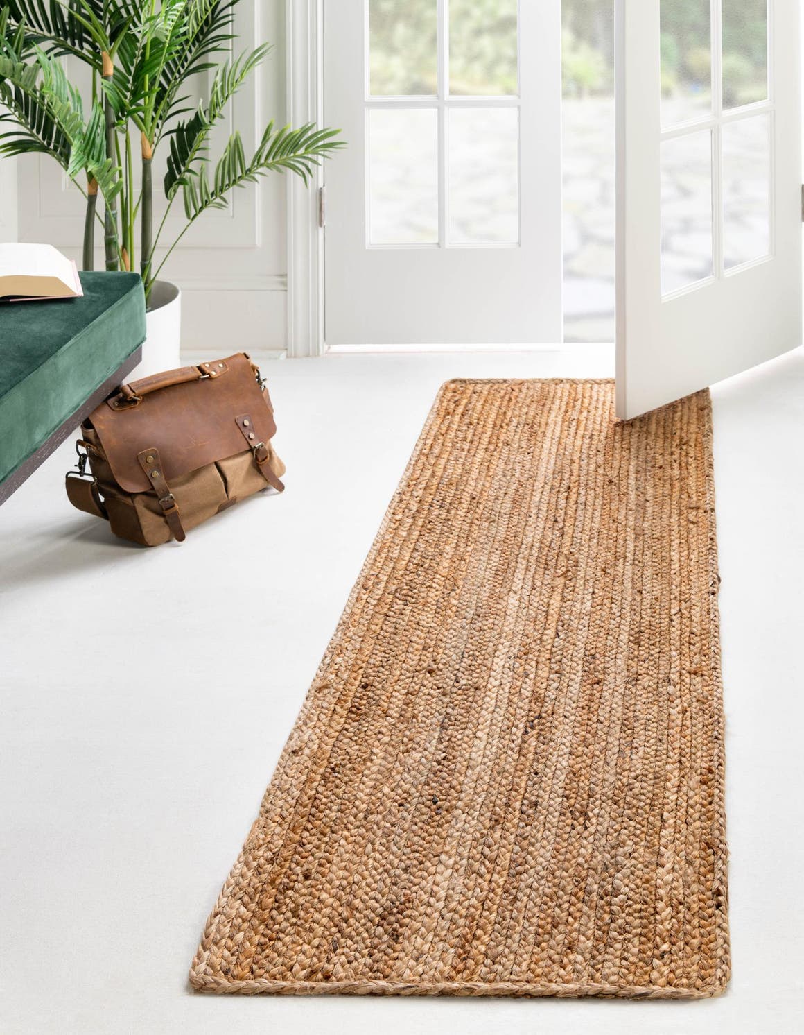 Läufer Handgeflochten Teppich Braided Jute Luxe in Natürlich von Hadorn™ - Lifestyle Image