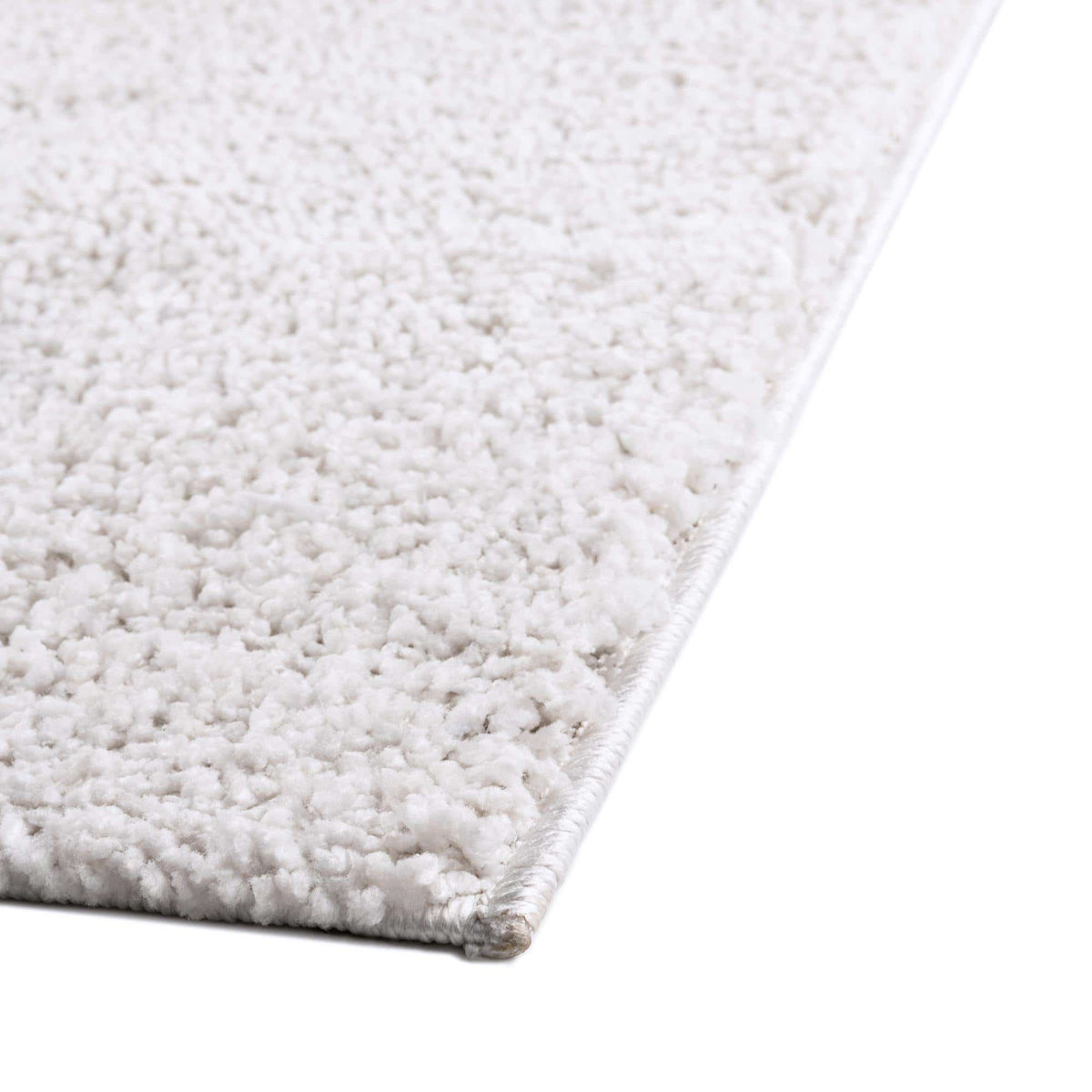 Rechteck Hochflorteppich Jill Zarin Shaggy Chic in Weiss von Hadorn™ - Lifestyle Image