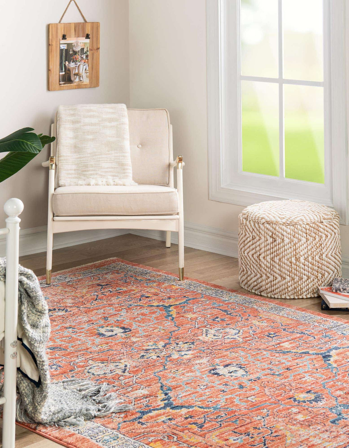 Rechteck Teppich Lola in Ziegelrot von Hadorn™ - Lifestyle Image