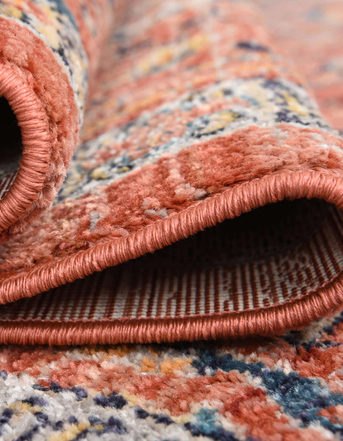 Läufer Teppich Lola in Ziegelrot von Hadorn™ - Lifestyle Image