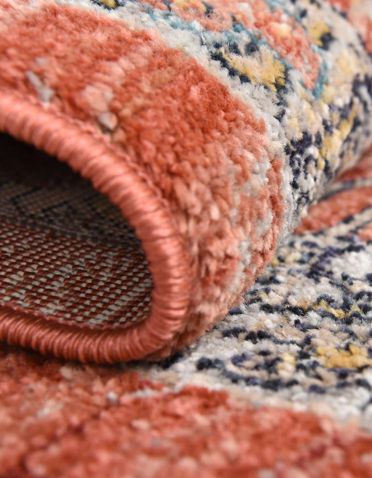 Läufer Teppich Lola in Ziegelrot von Hadorn™ - Lifestyle Image