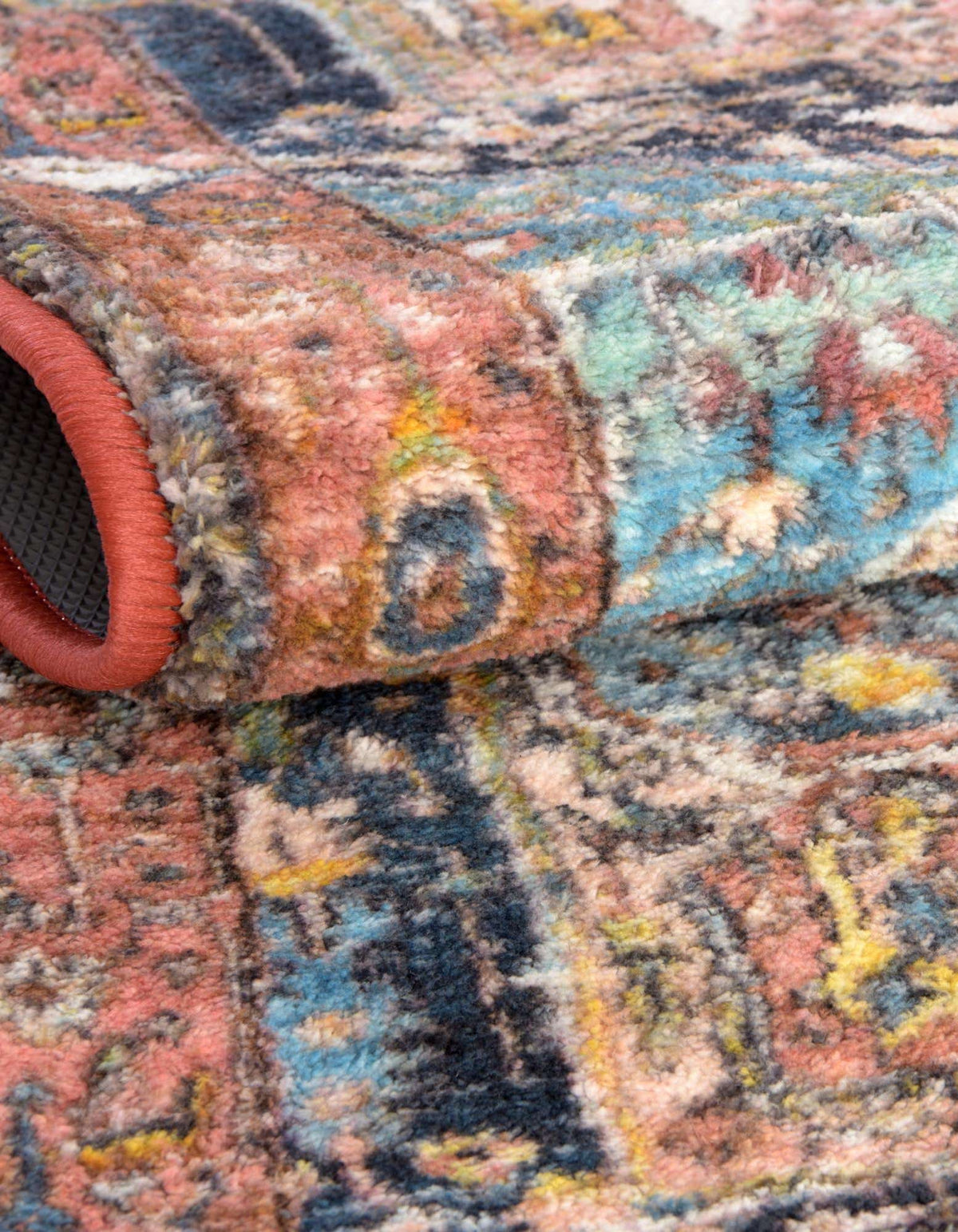 Quadratisch Teppich Medina in Mehrfarbig von Hadorn™ - Lifestyle Image