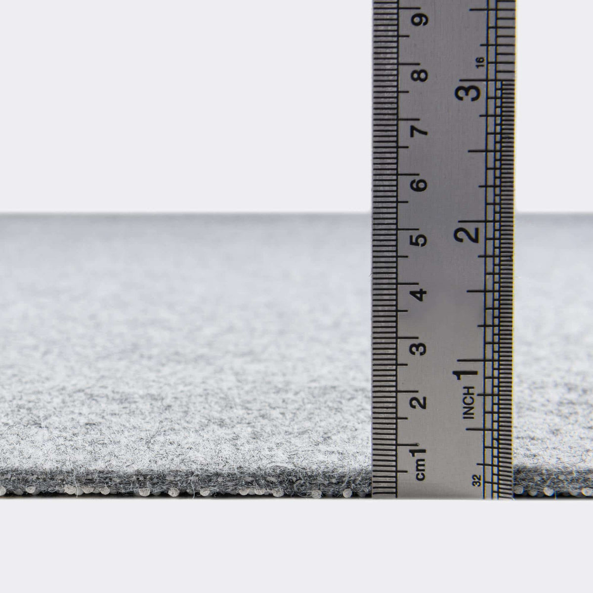 Rechteck Teppich Hadorn Pad in Grau von Hadorn™ - Lifestyle Image