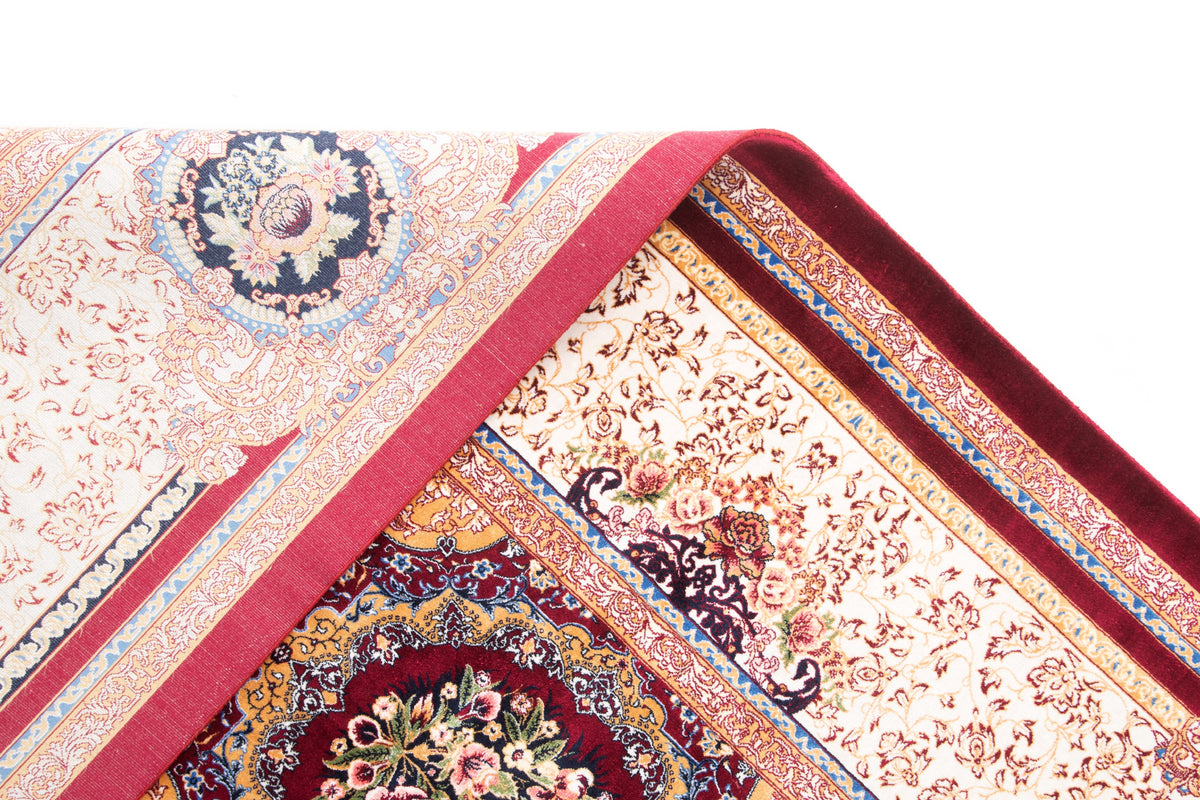 Rechteck Teppich Ghom Design in Rot von Hadorn™ - Lifestyle Image