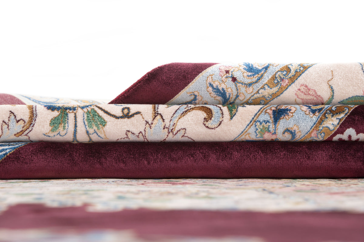 Rechteck Teppich Ghom Design in Burgund von Hadorn™ - Lifestyle Image